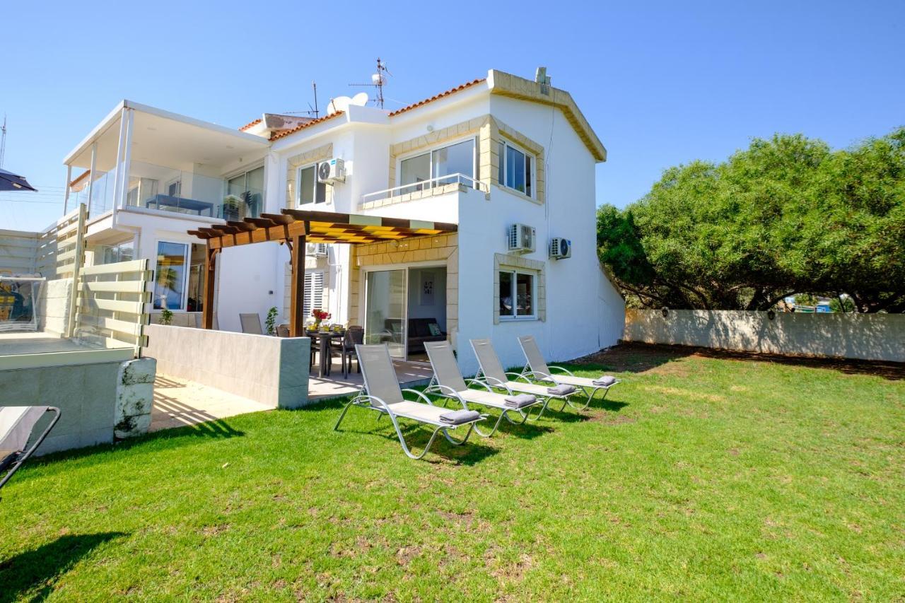 Pebble Beach Apartment Voroklini Exteriér fotografie
